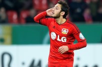 HAKAN ÇALHANOĞLU - Çalhanoğlu haftanın futbolcusu seçildi