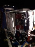 Başkent'te Belediye Otobüsü İle Kamyon Çarpıştı Açıklaması 22 Yaralı