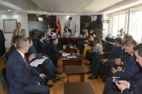 AÇIK ARTTIRMA - Dinar Belediyesi Personel Maaşı Promosyon İhalesi Yapıldı