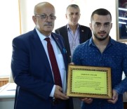 Dünya Şampiyonu Uslu'ya Teşekkür Beratı