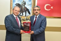 RESMİ TÖREN - Emniyet Müdürü Böğürcü'den Başkan Alıcık'a Veda Ziyareti