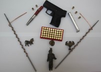 SUİKAST SİLAHI - Kalem Görünümlü Suikast Silahı Ele Geçirildi
