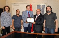 Milli İrade Savunucularına Teşekkür Plâket