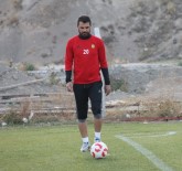 Osman Fırat, Yeşil Sahalara Döneceği Günü Sabırsızlıkla Bekliyor