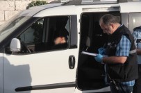 Tabancayla Başından Vurulmuş Halde Bulundu