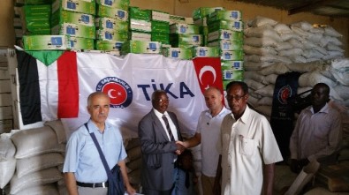 TİKA'dan Sudan'ın Darfur Eyaletindeki Çiftçilere Tohum Ve Zirai Ekipman Desteği