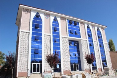 Karaman Ziraat Odası'nın Yeni Hizmet Binası Açılış İçin Gün Sayıyor