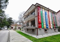 ÜCRETSİZ İNTERNET - Kitap Dostları Burada Buluşuyor