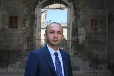 Lokmacı'dan 'Cumhurbaşkanı'nın Erzurum'a Davet Edilmesi' Teklifine Tam Destek