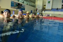 MAMAK BELEDIYESI - Mamak Belediyesi Yüzme Havuzu Kışa Hazır
