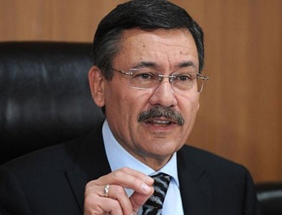 Melih Gökçek: Kılıçdaroğlu'na Artvin saldırısını FETÖ düzenlettirdi