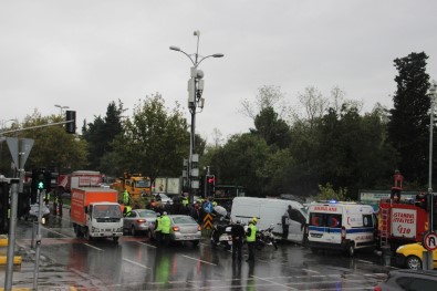 Sarıyer'deki Kaza Sonrası Trafik Durdu