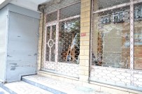 RESİM ATÖLYESİ - Avcılar'da Resim Kursuna Gelen Öğrencilerini Taciz Ettiği İddia Edilen Öğretmen Tutuklandı