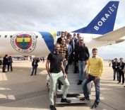 ÖNDER FIRAT - Fenerbahçeliler Borajet Uçağını Gezdi