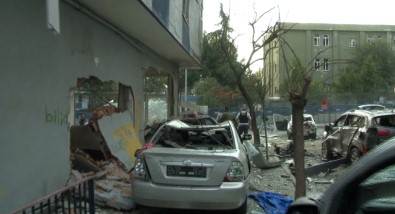İstanbul'da Polis Merkezi Yakınlarında Patlama: 5 Yaralı