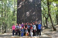 Otizmli Çocuklar, Tuzla Belediyesi Gençlik Kampı'na Katıldı