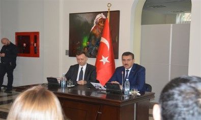 'Yabancı Yatırımcılar Da Türk Ekonomisine Güveniyor'