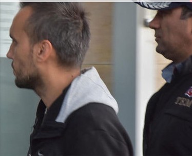 FETÖ'nün 'Abi' ve 'Abla'larına operasyon: 20 gözaltı