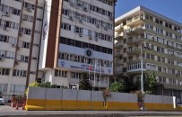 BOMBALI ARAÇ - Antalya Emniyet Müdürlüğü'ne Bariyerli Önlem