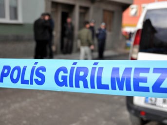 İzmir'de Silahlı Saldırı Güvenlik Kamerasında