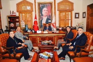 Başkan Yağcı'ya Baş Sağlığı Ziyareti