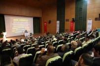 Bayburt'ta 'Müslümanca Düşünme Ve Yaşama Sorunumuz' Konferansı