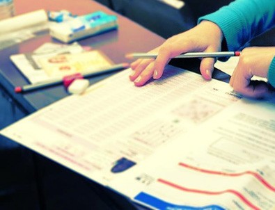 FETÖ'cülere KPSS sorularını dağıtan öğretmen gözaltında