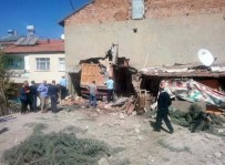 Malatya'da Suriyelilerin Bulunduğu Eve Kamyon Girdi