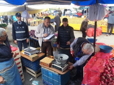 İzmit'te Denetimler Sürüyor