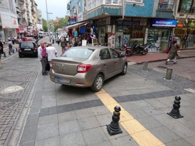 İzmit Zabıtası'ndan Araç Sürücülerine Uyarı