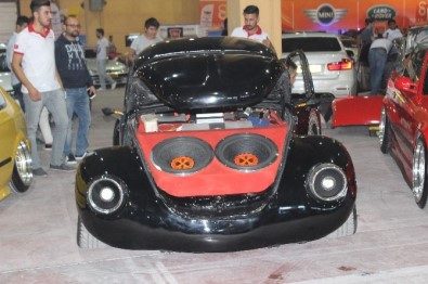 Modifiye Araç Tutkunları Denizli'de Buluştu