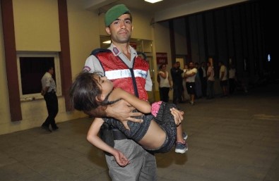 Umut Tacirleri Iraklı 31 Göçmeni Almanya Diye Side'ye Bıraktılar