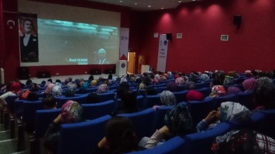 Adıyaman KYK'da 15 Temmuz Şehitleri Anıldı