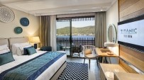YÜRÜYEN MERDİVEN - Bodrum'da Dikkat Çeken Hotel