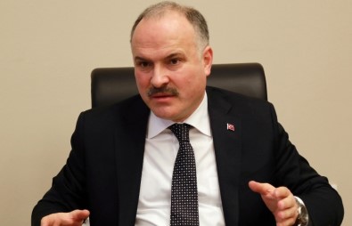 'Nöbet Orada Tutulmaz, Bayrağın Önünde Tutulur'