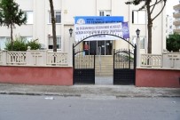 15 Temmuz Şehitleri Ortaokulu'nun Yolu Ve Bahçesi Asfaltlandı