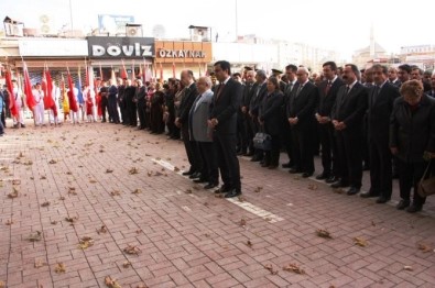 Atatürk, Ölümünün 78. Yıldönümünde Kırşehir'de Anıldı