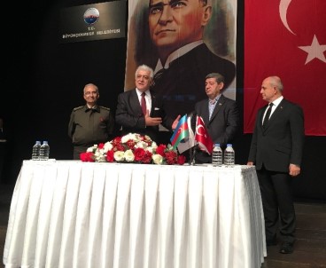 Azerbaycan Atatürk Merkezi Genel Müdürü Nizami Caferov, Büyükçekmece'de Atatürk'ü Anlattı