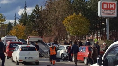 Bozüyük'te Zincirleme Trafik Kazası Açıklaması 1 Yaralı