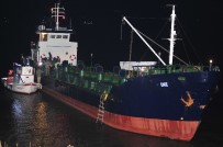 Çanakkale'de Yük Gemisinde Nefes Kesen Mülteci Operasyonu