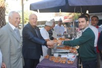 SİYAH KURDELE - Esnaflar, Atatürk İçin Lokma Dağıttı