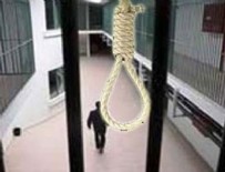 Fuat Avni'ye bilgi aktaran FETÖ'cü intihar etti