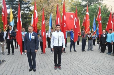 Gölbaşı İlçesinde Atatürk'ün Ölüm Yıl Dönümünde Tören Düzenlendi