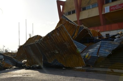 Hortum Söke'yi Yıktı Geçti