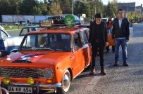 KLASİK OTOMOBİL - Klasik Otomobil Sürcülerinden Ata'ya Saygı Duruşu
