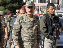 KUVVET KOMUTANLARI - Orgeneral Akar sınırda