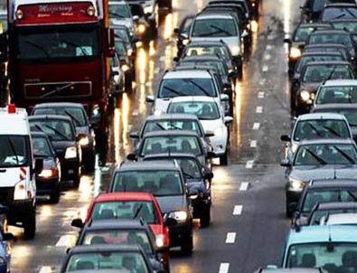 Trafiğe kayıtlı araç sayısı arttı