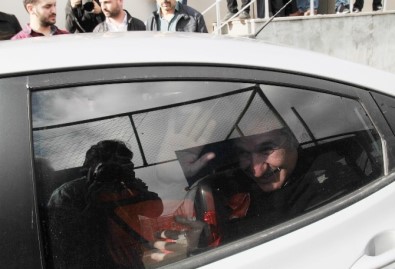 Akın Atalay Atatürk Havalimanında Gözaltına Alındı