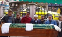 ÇAKAL - Zonguldak'taki Akrabalarının Cenazesinde Birlikte Saf Tutmuşlardı