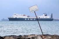 DENİZCİLİK SEKTÖRÜ - İskenderun Körfezi'ndeki Hayalet Gemi Tehlikesi Sürüyor